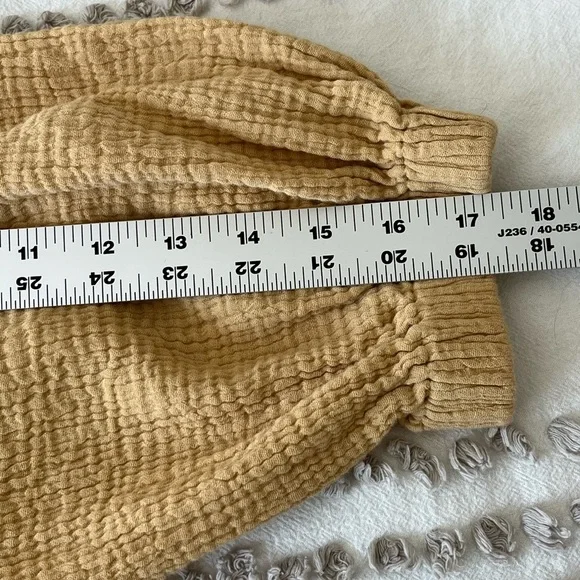 Shop Neighbor Gauze Babydoll Mini Dress
Size Medium Beachy Feminine Boho - Picture 14 of 15